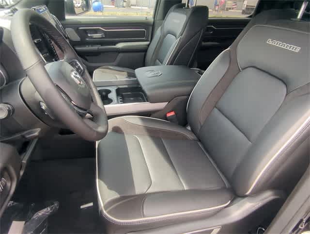 Thumbnail: 2026 RAM 1500 - 17