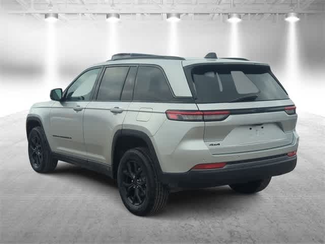 Thumbnail: 2026 Jeep Grand Cherokee - 6
