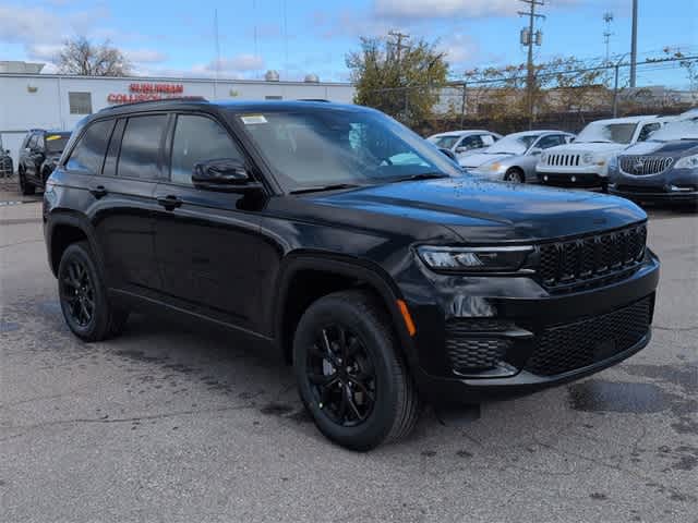 Thumbnail: 2025 Jeep Grand Cherokee - 16