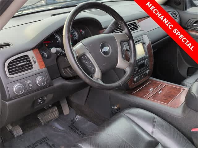 Thumbnail: 2013 Chevrolet Avalanche 1500 - 10