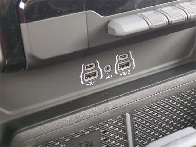 2025 RAM 1500 Big Horn 30