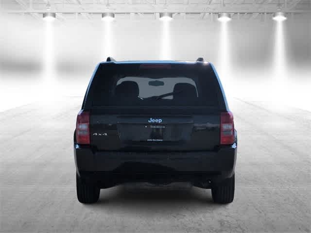 Thumbnail: 2010 Jeep Patriot - 7