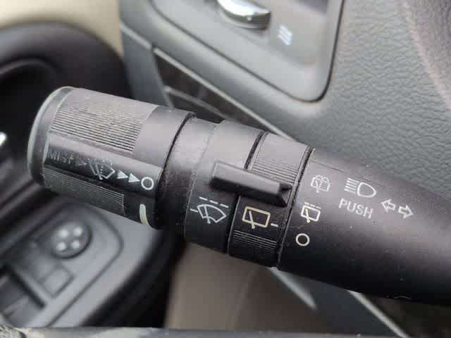 Thumbnail: 2014 Dodge Grand Caravan - 26