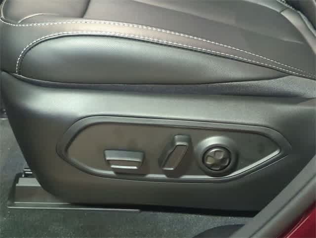 Thumbnail: 2025 Jeep Grand Cherokee - 15