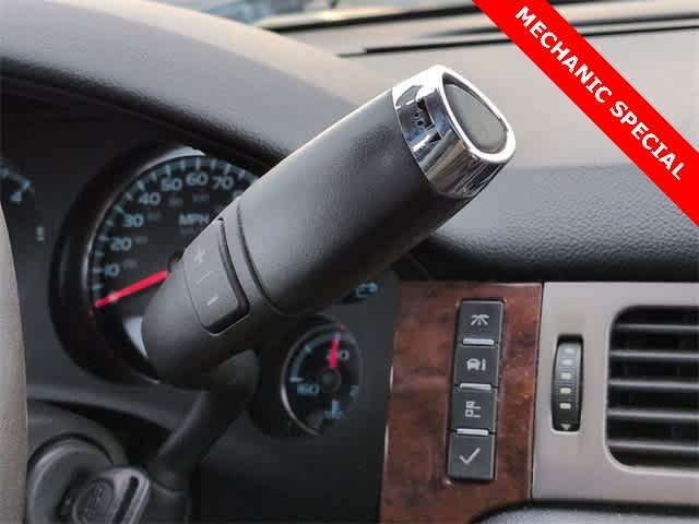 Thumbnail: 2013 Chevrolet Avalanche 1500 - 31