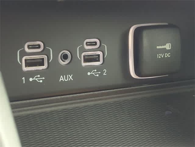 Thumbnail: 2025 Jeep Grand Cherokee - 32