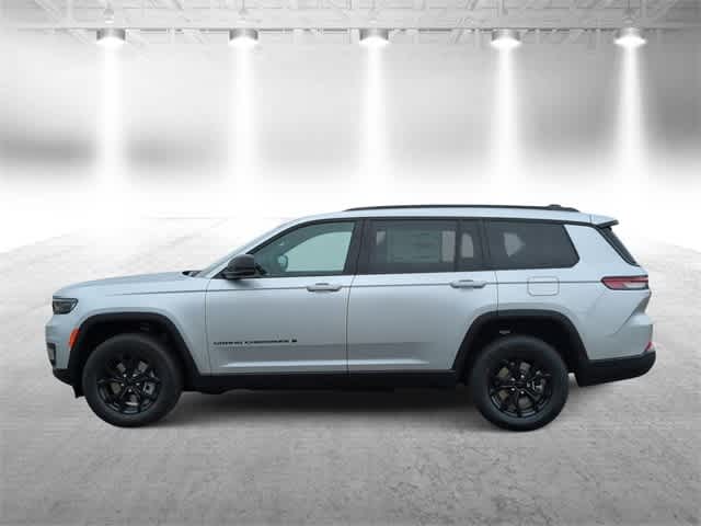Thumbnail: 2025 Jeep Grand Cherokee L - 5