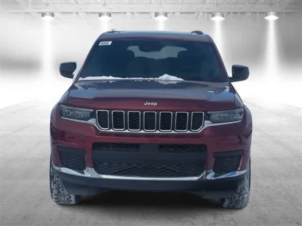 New 2025 Jeep Grand Cherokee L Laredo Sport Utility