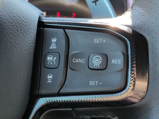 Thumbnail: 2025 RAM 1500 - 24