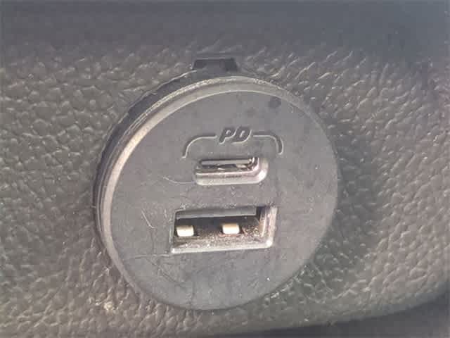 2018 Chevrolet Silverado 1500 LT 29