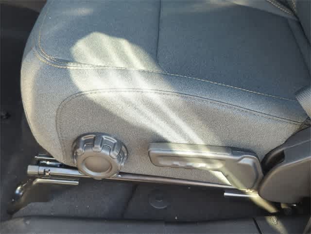 Thumbnail: 2025 Jeep Wrangler - 17