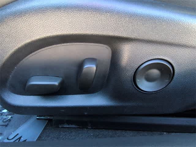 Thumbnail: 2023 Cadillac CT4 - 16