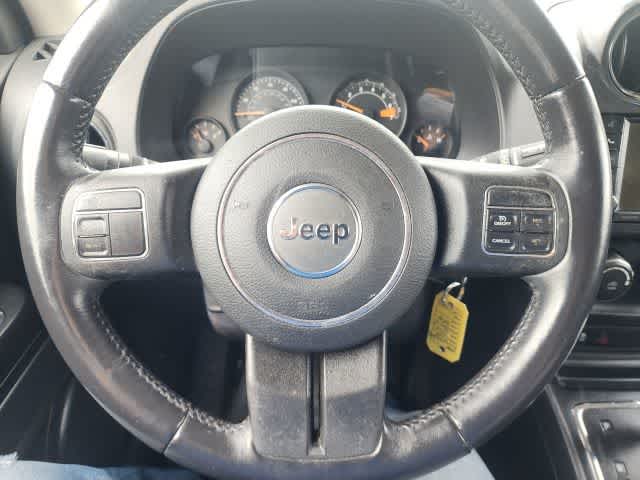 Thumbnail: 2016 Jeep Patriot - 32