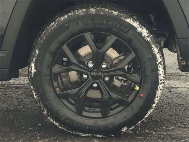 Thumbnail: 2025 Jeep Grand Cherokee - 14