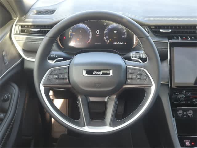 Thumbnail: 2025 Jeep Grand Cherokee - 24