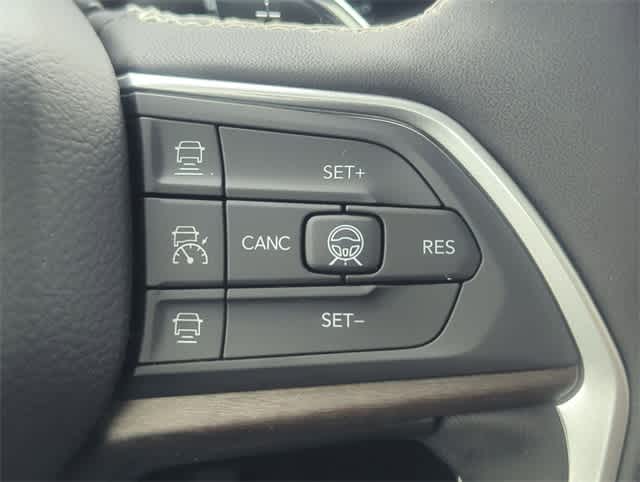 Thumbnail: 2026 Jeep Grand Cherokee - 26