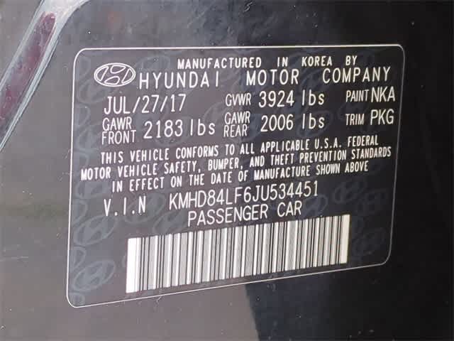 Thumbnail: 2018 Hyundai Elantra - 32