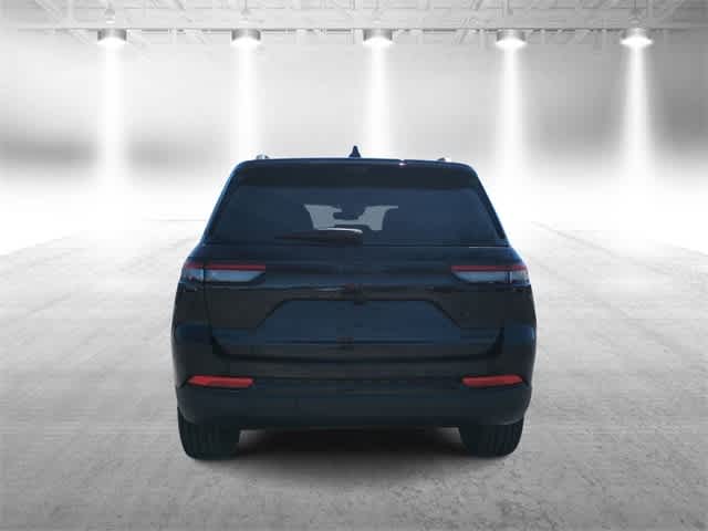 Thumbnail: 2025 Jeep Grand Cherokee - 7