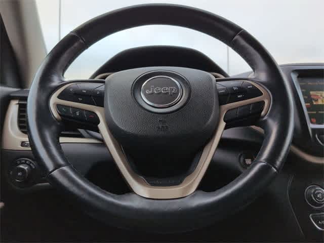 Thumbnail: 2018 Jeep Cherokee - 23