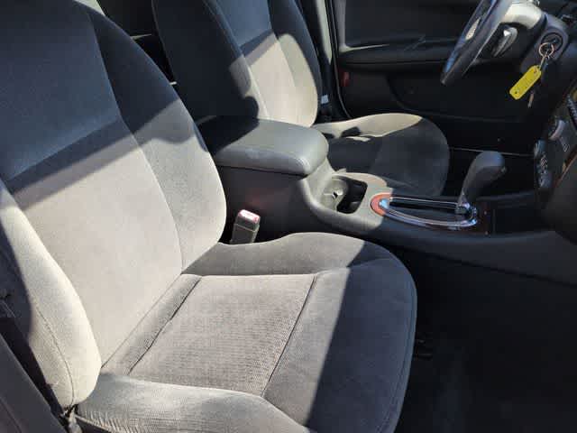 Thumbnail: 2011 Chevrolet Impala - 21