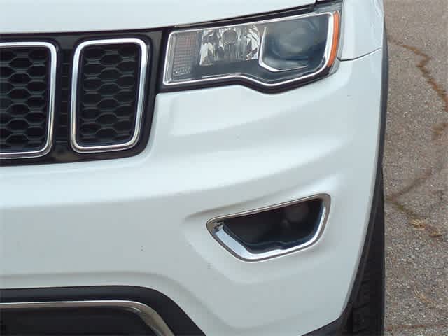 Thumbnail: 2019 Jeep Grand Cherokee - 11