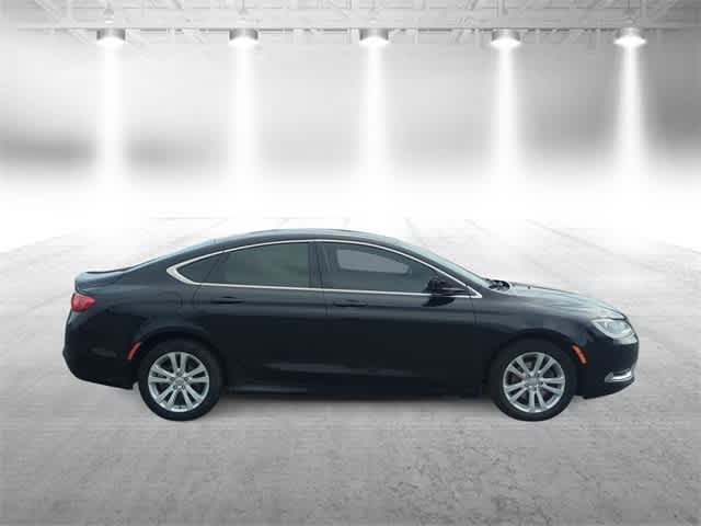 Thumbnail: 2015 Chrysler 200 - 9