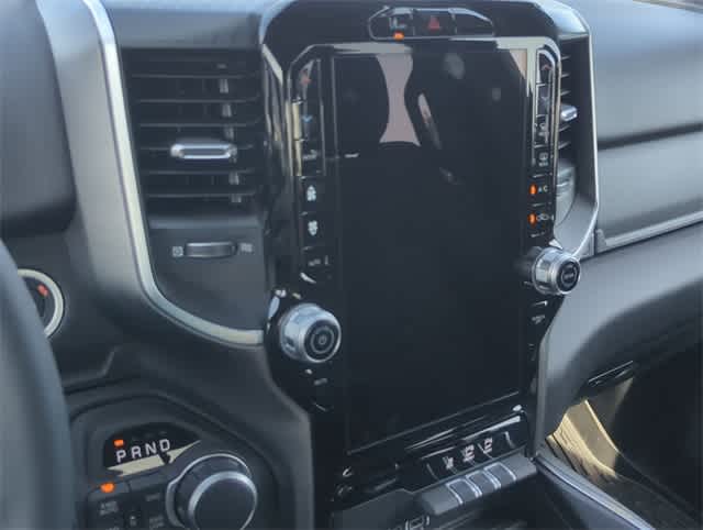 Thumbnail: 2025 RAM 1500 - 28