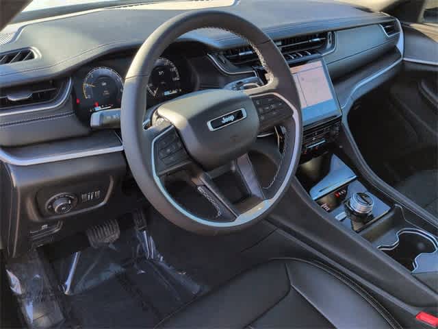 Thumbnail: 2025 Jeep Grand Cherokee - 10