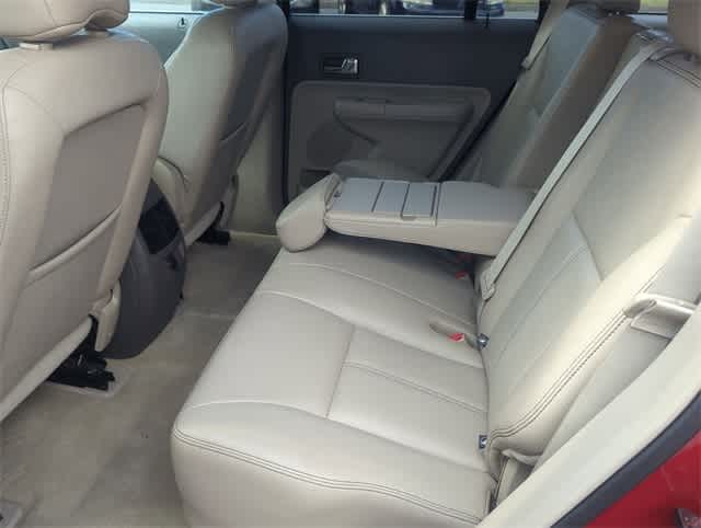 Thumbnail: 2010 Ford Edge - 19