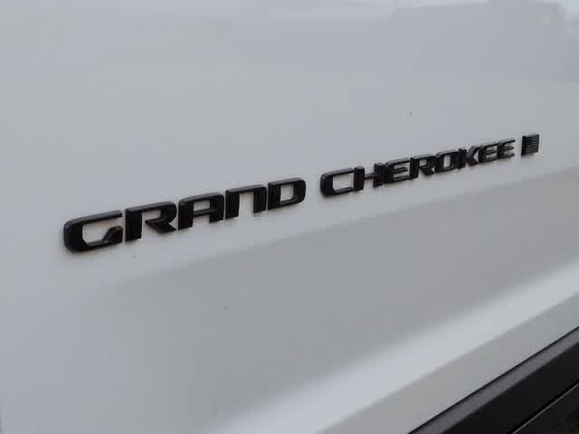 Thumbnail: 2025 Jeep Grand Cherokee - 13