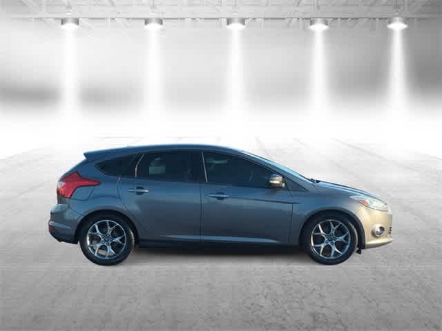 Thumbnail: 2013 Ford Focus - 9