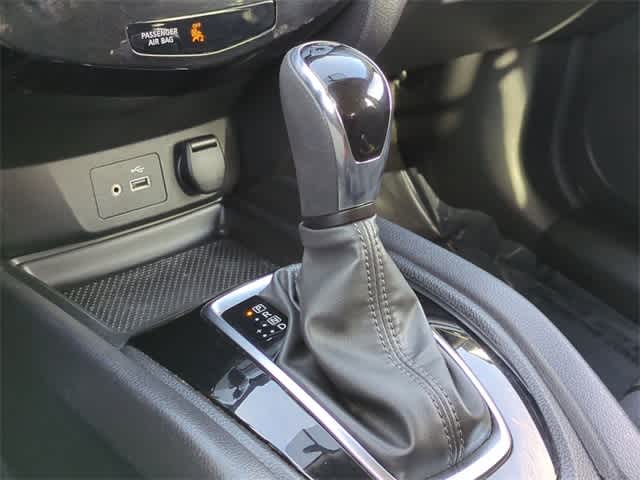 Thumbnail: 2019 Nissan Rogue - 30