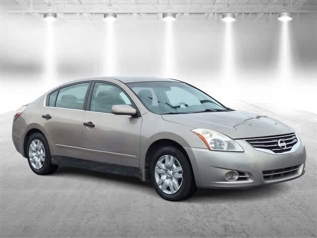 Thumbnail: 2012 Nissan Altima - 2