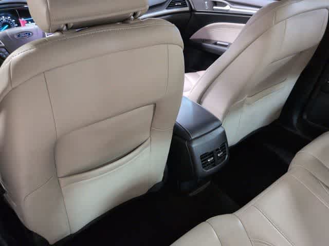 Thumbnail: 2017 Ford Fusion - 17