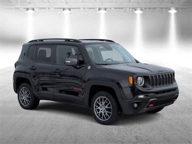 Thumbnail: 2019 Jeep Renegade - 2