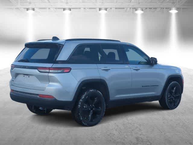 Thumbnail: 2026 Jeep Grand Cherokee - 8