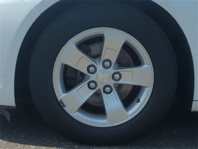 Thumbnail: 2013 Chevrolet Malibu - 14