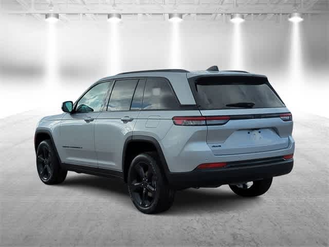 Thumbnail: 2025 Jeep Grand Cherokee - 6