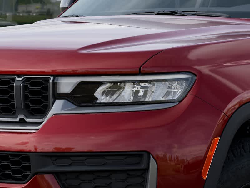 Thumbnail: 2026 Jeep Grand Cherokee - 10