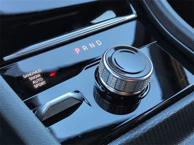 Thumbnail: 2025 Jeep Grand Cherokee - 33