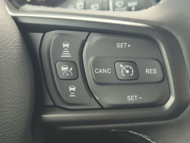 Thumbnail: 2026 Jeep Wrangler - 24