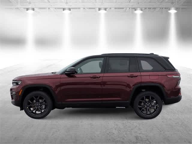 Thumbnail: 2025 Jeep Grand Cherokee - 5