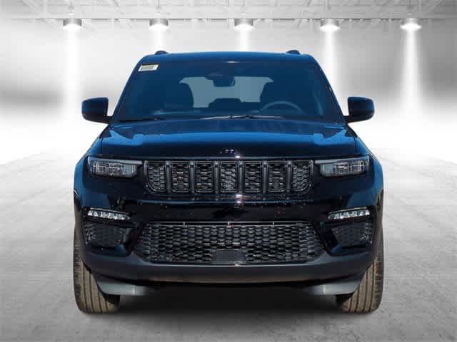 Thumbnail: 2025 Jeep Grand Cherokee - 3