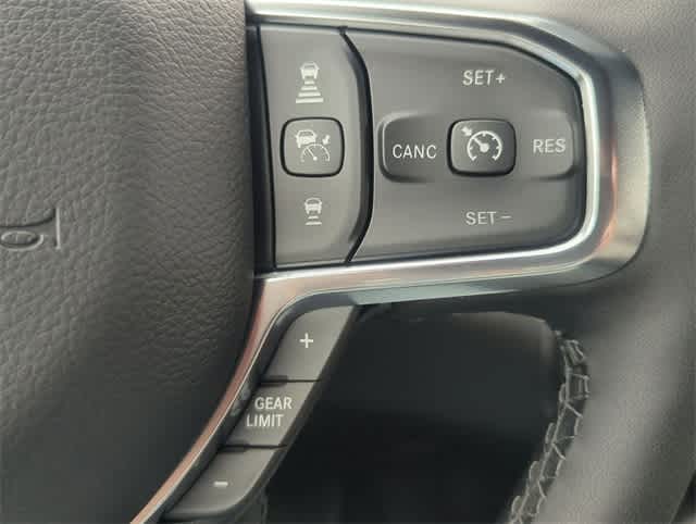 Thumbnail: 2026 RAM 1500 - 26