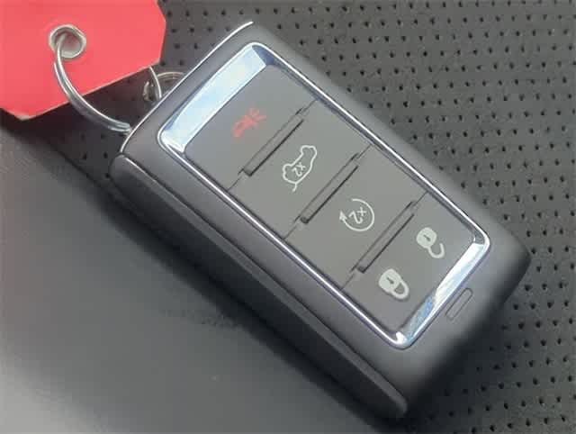 Thumbnail: 2025 Jeep Grand Cherokee - 36