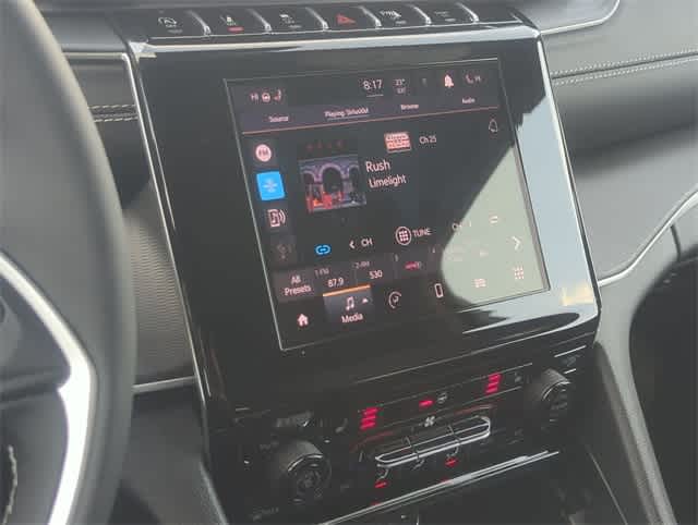 Thumbnail: 2025 Jeep Grand Cherokee L - 30