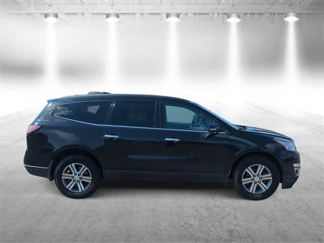 Thumbnail: 2016 Chevrolet Traverse - 9