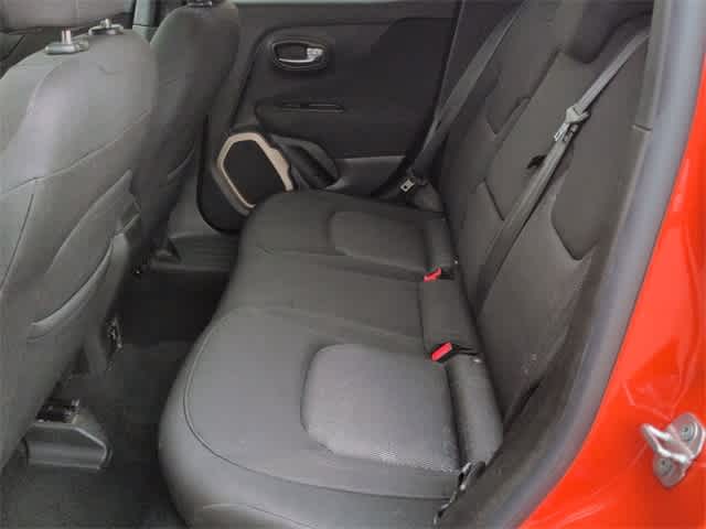 Thumbnail: 2017 Jeep Renegade - 25