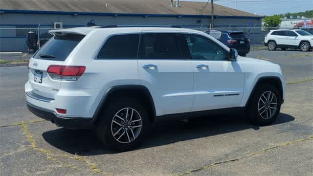 Thumbnail: 2020 Jeep Grand Cherokee - 8