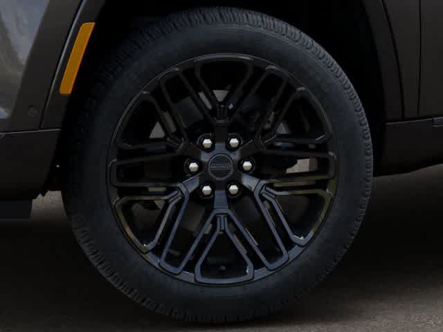 Thumbnail: 2026 Jeep Grand Wagoneer - 8